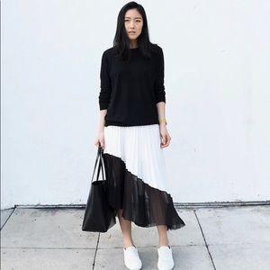 Banana Republic Pleated Black and White Asymmetrical Midi Skirt